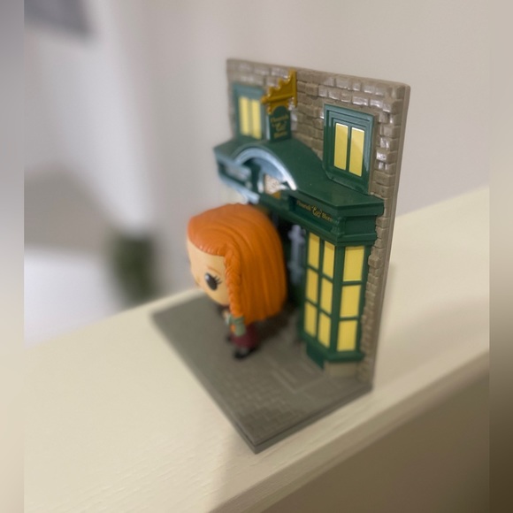 Harry Potter -Ginny Weasley funko - Picture 3 of 3